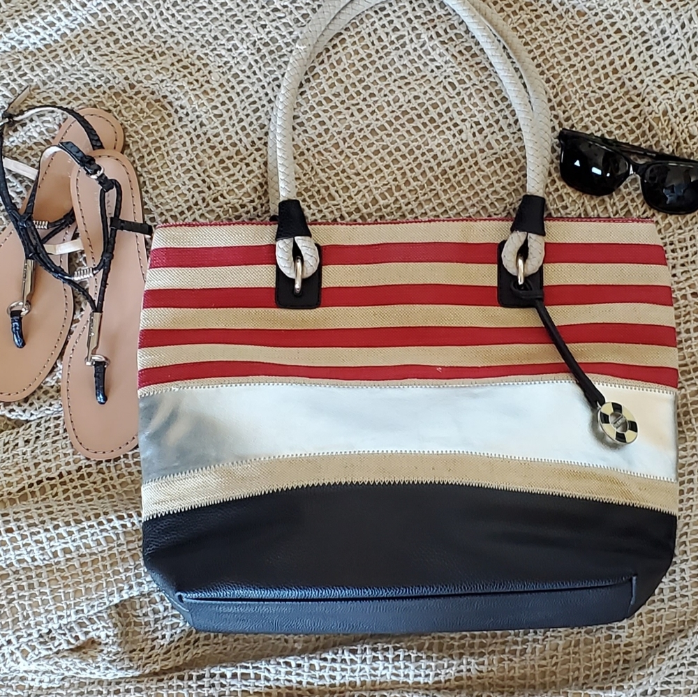 Nine West Shoulder/Beach Bag View 6